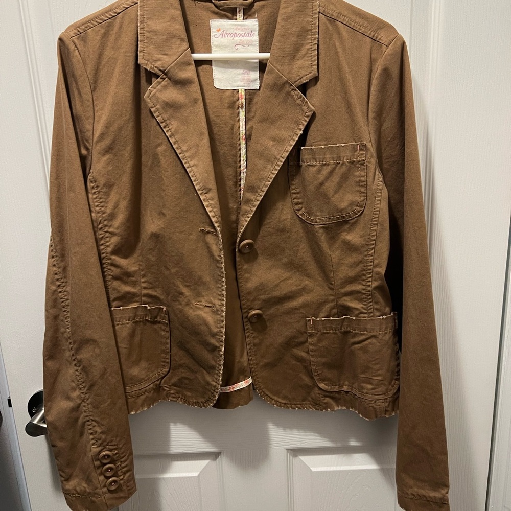 Aeropostale. Tan Jacket. Large. Cotton